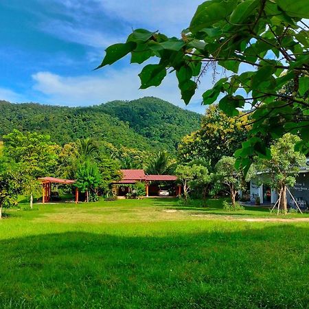 Pimpisa Garden พิมพิศา การ์เด้นท์ Villa Khuang Kom Exterior photo